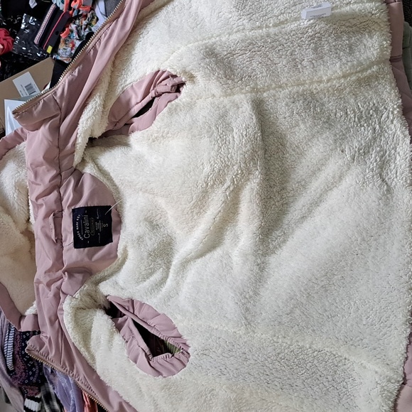 Cavalini Purplish Pink Sleeveless Hooded Fuzzy Lined Jacket. Size Small NWOT - Picture 9 of 12